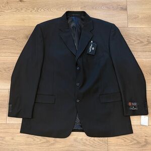 NWT Circola Moda Men’s Suit Jacket Size